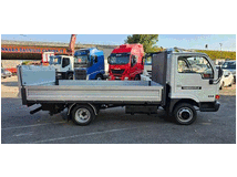 5167699 Camion NISSAN 
