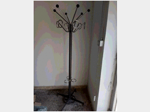 5367942 con tre sedie