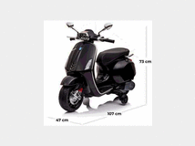 Vespa sprint scooter elettrico batteria 12 v nero