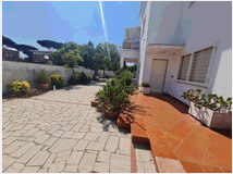 5370622 in affitto villa