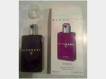 5376555 di profumi vuote