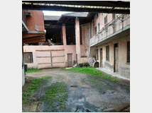 5397910 palazzo mq1650 Discreto