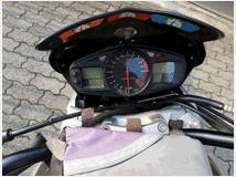 5404942 SUZUKI GSR 600