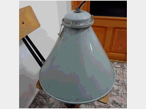 Lampada industriale degli anni 70