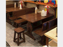 Set panca con tavoli da pizzeria