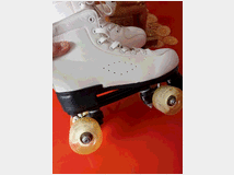 vendo-pattini-donna-nuovi-non 