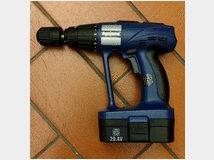 trapano-avvitatore-a-batteria 