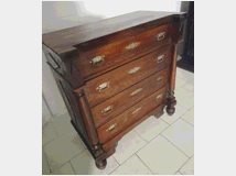 raro-vero-antico-com-cassettone 