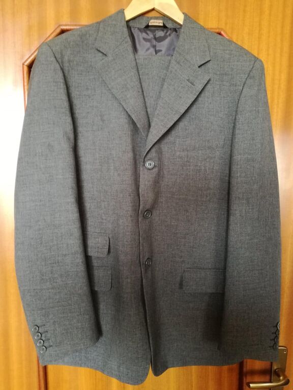 5402470 Abito uomo grigio golf