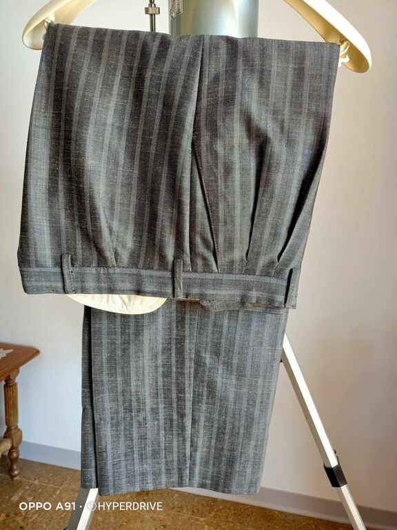 5403711 Abito uomo grigio lebole