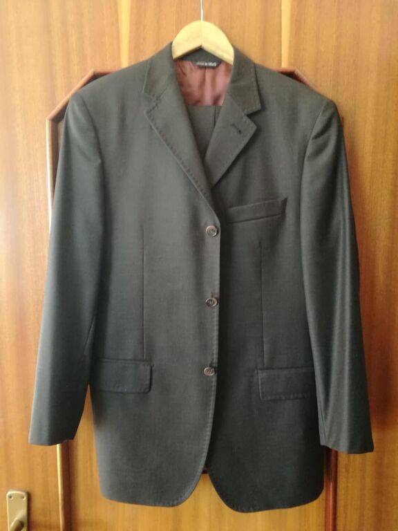 5404203 Abito uomo s-m
