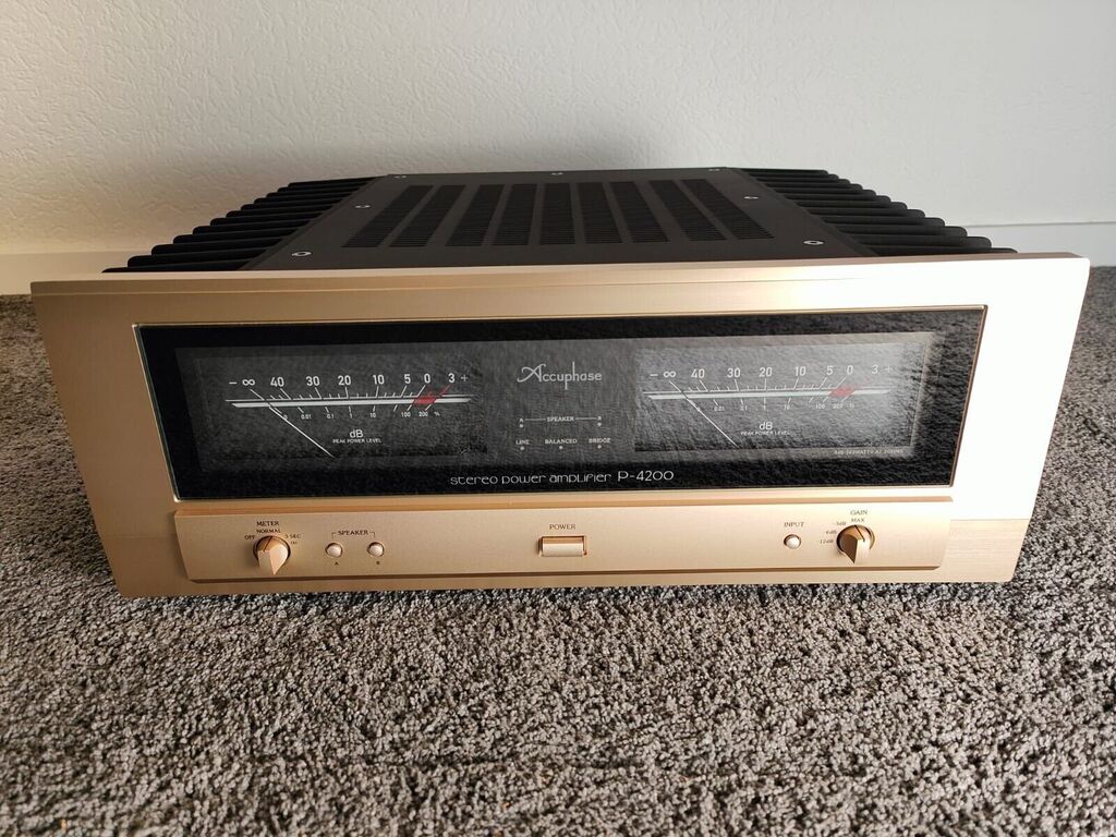 5054987 Accuphase P-4200
