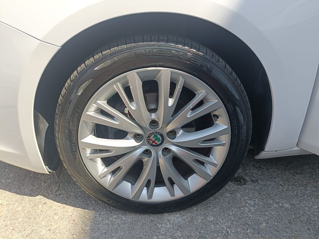 5391338  ALFA ROMEO Giulietta 1.6 JTDm