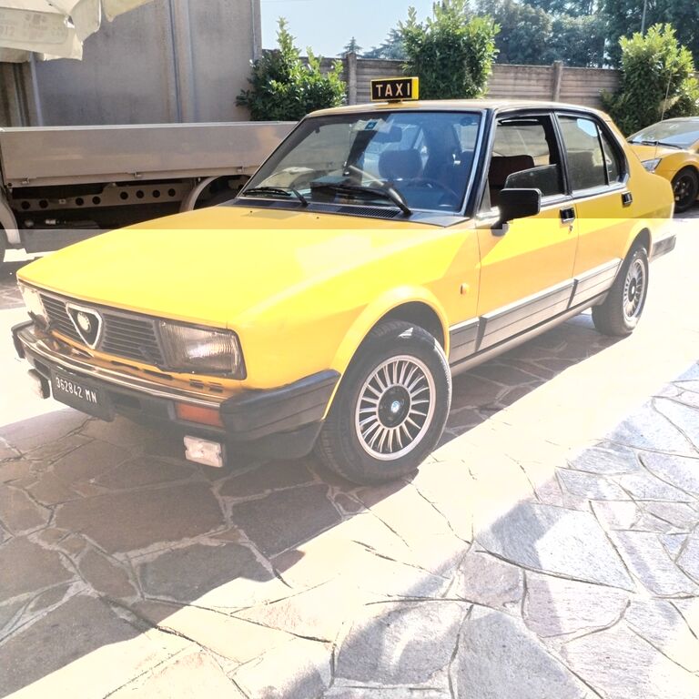 5402632  ALFA ROMEO Alfetta 2000