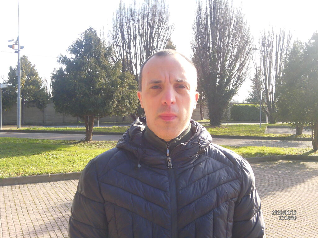 5356197 Sono alla ricerca di una ragazza