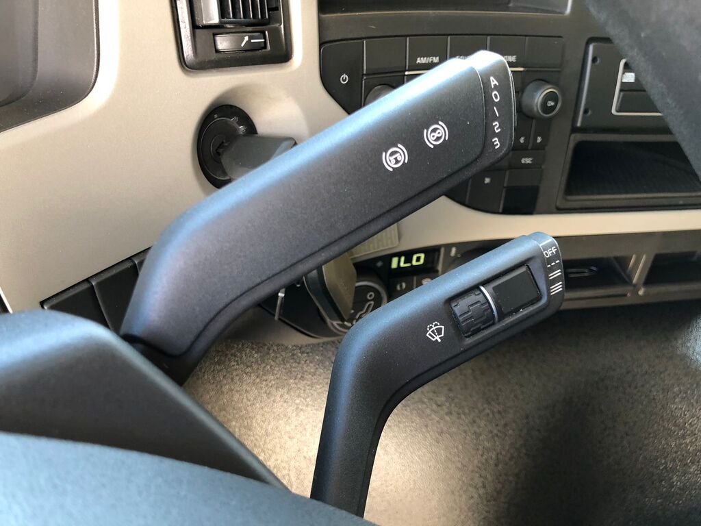 5406215  Altro VOLVO