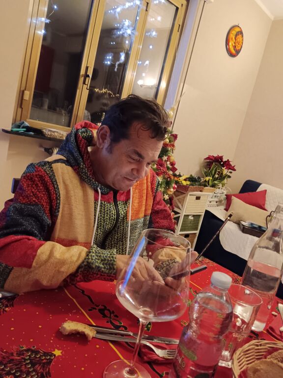 5350698 Cerco amica donna per amicizia