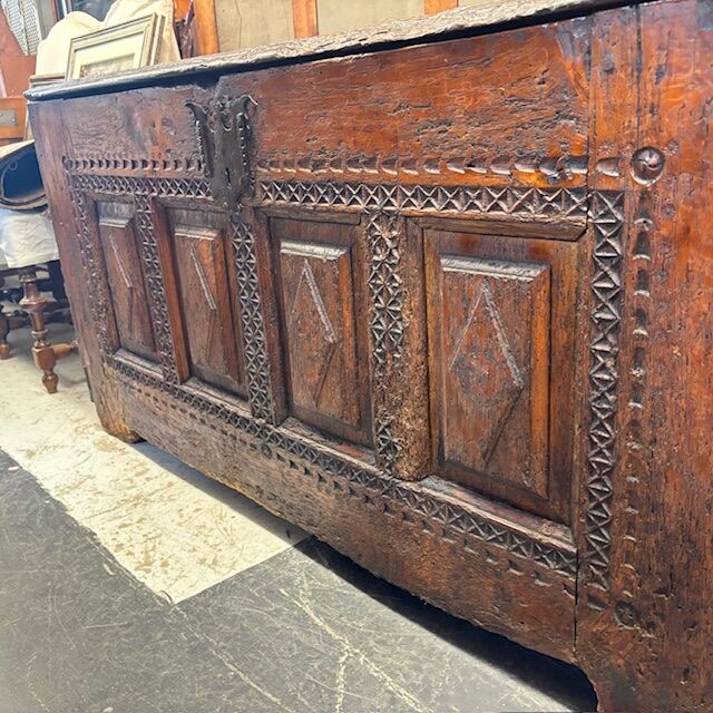5404449 Antica cassapanca cassone xvii