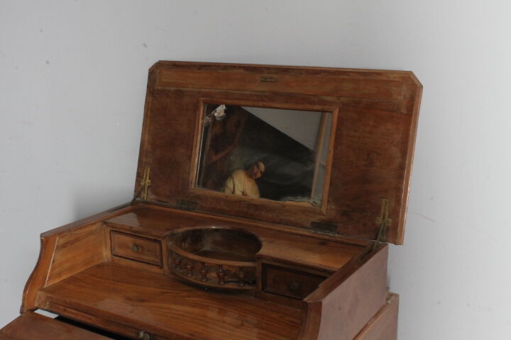 5404601 Antica cassettiera toilette fine