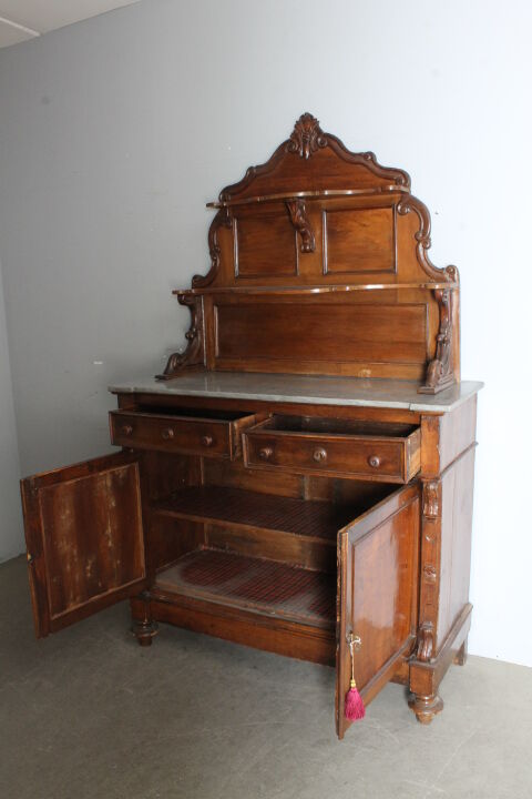 5347687 Antica credenza piattaia l.