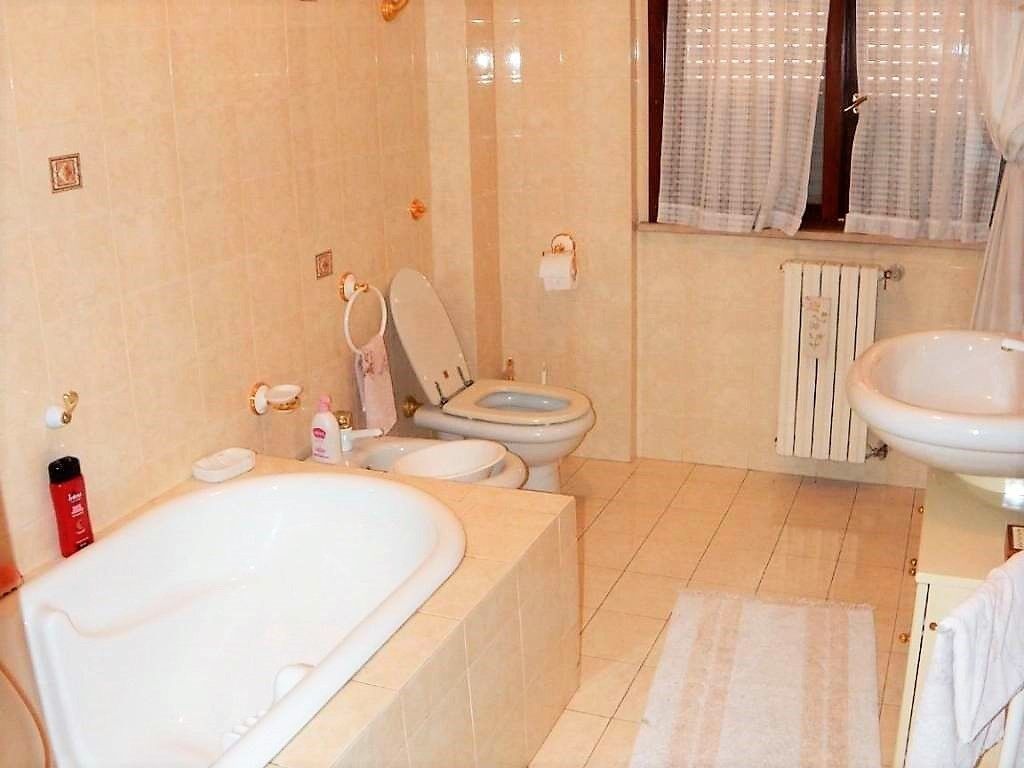 5376468  appartamento mq110