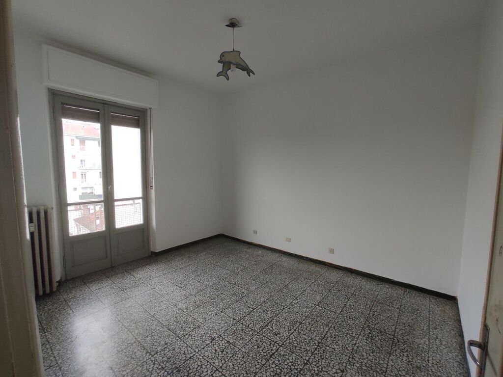 5402022  appartamento mq110 Discreto