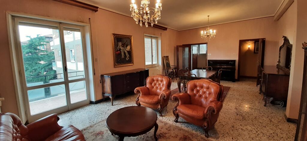 5407463  appartamento mq150 Buono