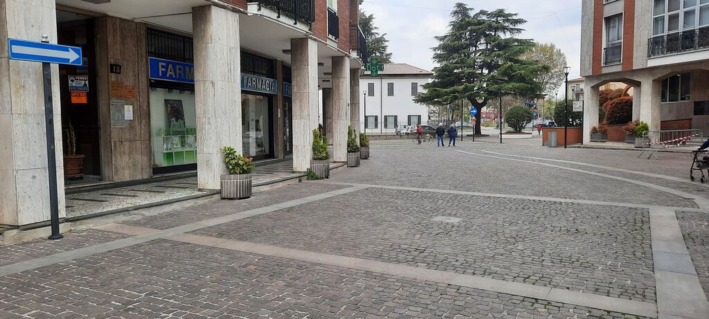 5409696  appartamento mq58 Discreto