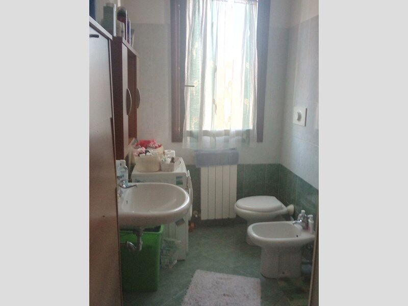 5352052  appartamento mq60 Buono