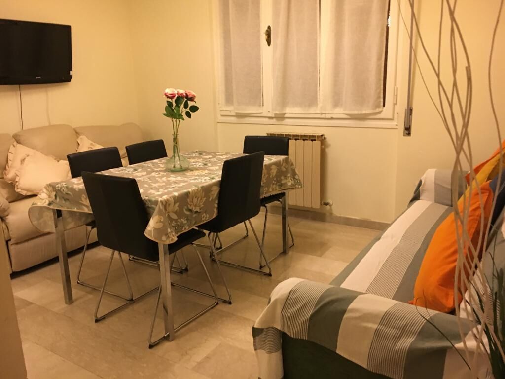 5352176  appartamento mq68 Buono