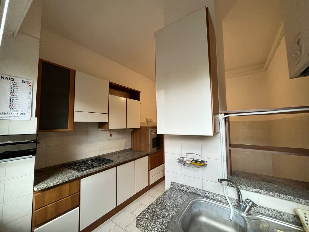 5407451  appartamento mq85 Buono