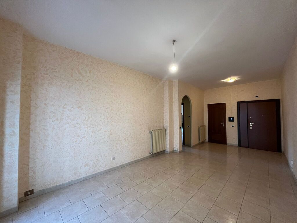 5407452  appartamento mq85 Buono