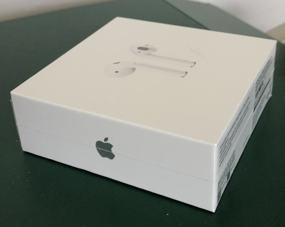 4986194 Apple AirPods
