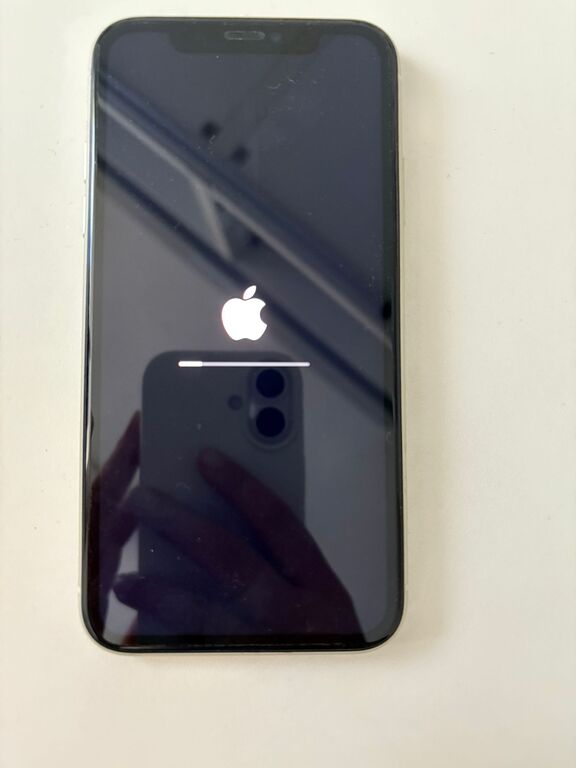 5401044 Apple i phone 11 128gb bianco