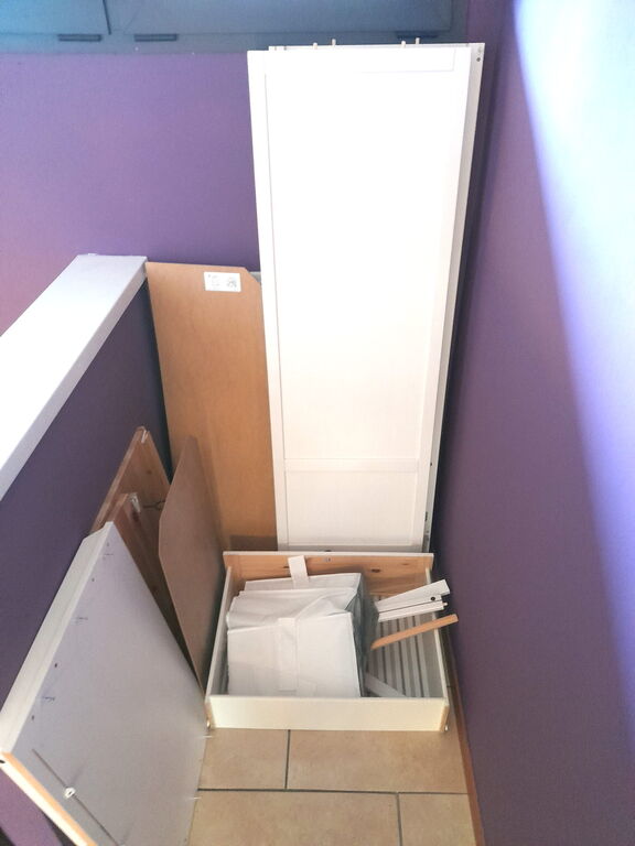 5376780 Armadio bianco per bambini ikea