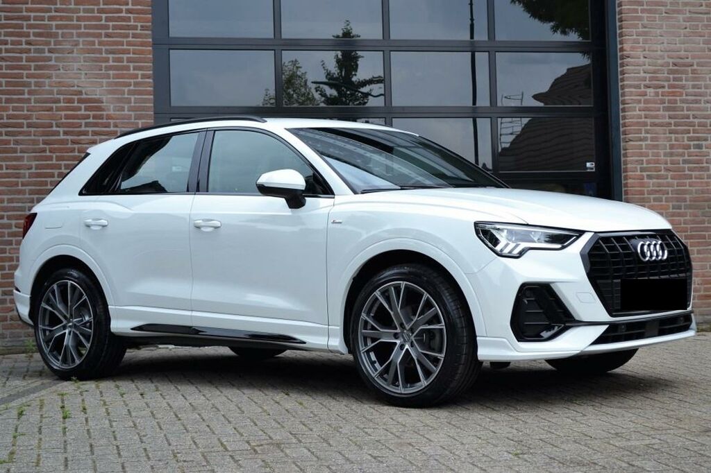 5346662  AUDI Q3 Q3 35 TFSI  2xS-LINE