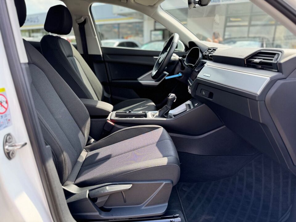 5397205  AUDI Q3 35 2.O TDI Digitale