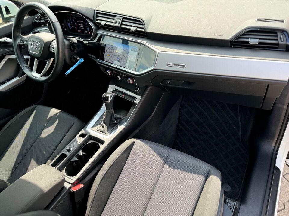 5397206  AUDI Q3 35 2.O TDI Digitale