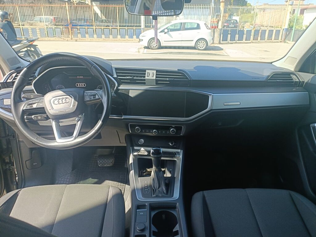 5400169  AUDI Q3 2.0 TDI 35 SPB S-TRONIC