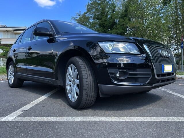 4992611  AUDI Q5 AUDI Q5 2.0 TDI - 170