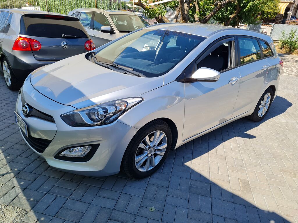 5395904 Auto noleggio in hotel