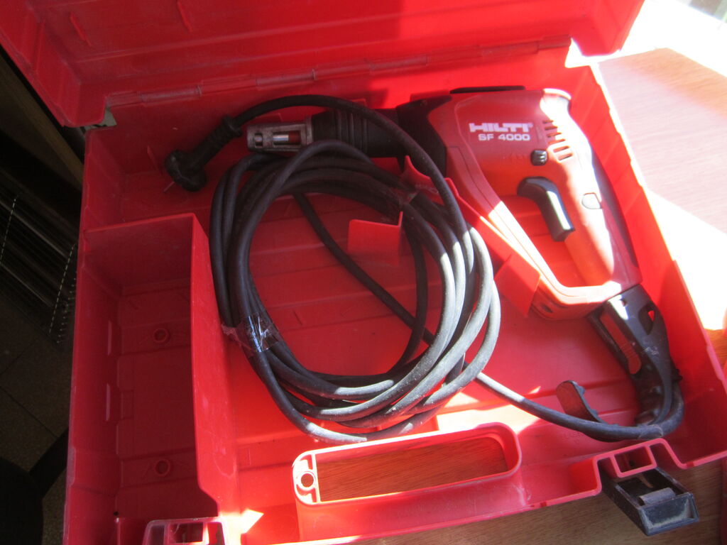 5404127 Avvitatori-trapano  hilti