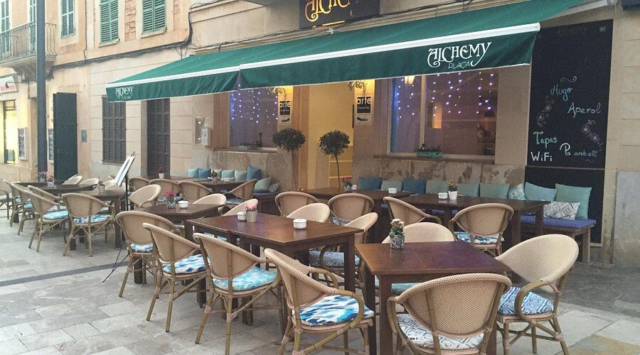 5372778 RISTORAZIONE azienda operante