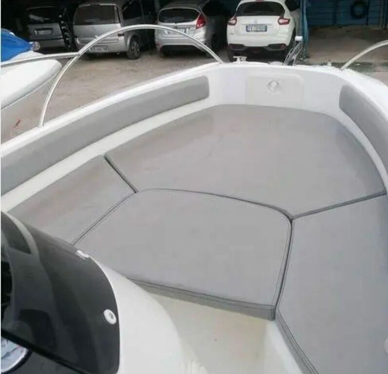 5362334  barca a motoreZONA NEUTRA