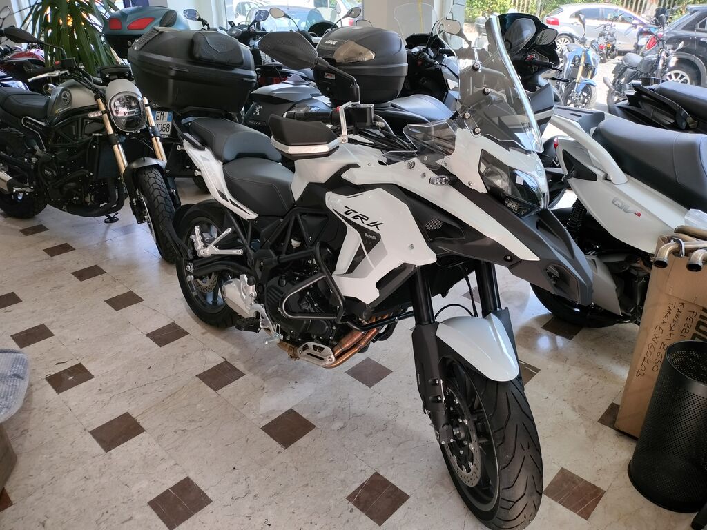 5402559  BENELLI TRK 502