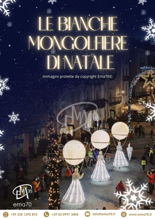 5407836 Bianche mongolfiere di natale