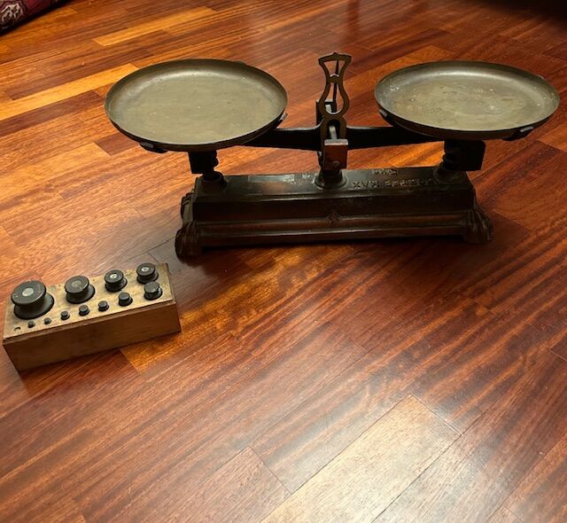 5374658 Bilancia francese manufrance