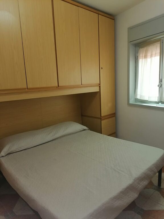 5400288  bilocale mq42 Discreto