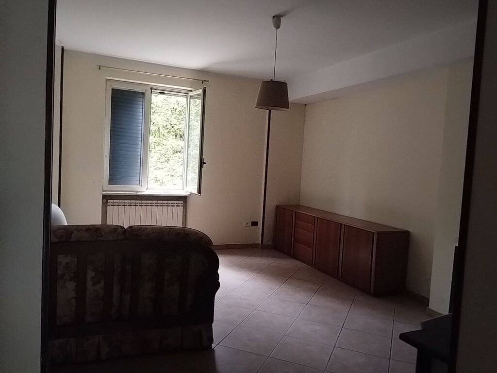 5355978  bilocale mq55 Buono