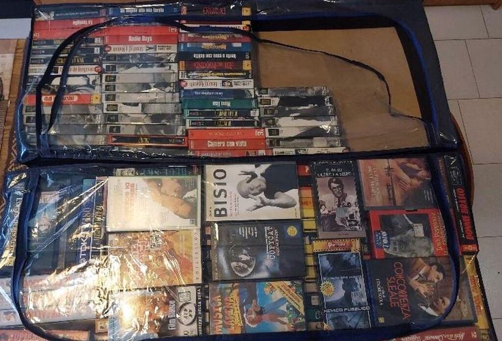 5410988 Blocco di moltissimi video su